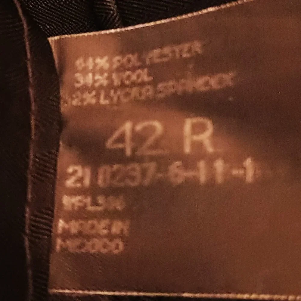 Classic Black Men's Suit - Picture 7 of 15